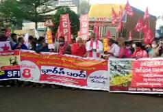 Bharat Bandh: Shops Shut, Transport Hit Across Country as Thousands Join Farmers' Protest, See Photos