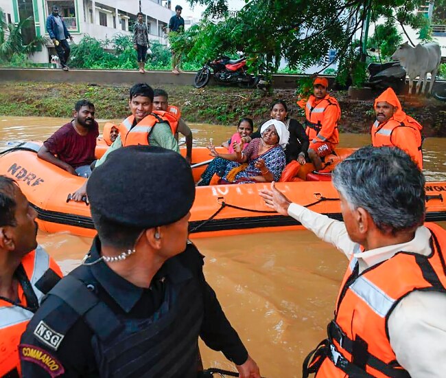 Andhra Pradesh Rains: Chandrababu Naidu Inspects Flood Affected Areas ...