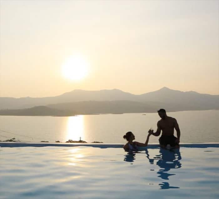 Anita Hassanandani And Rohit Reddy  The Adorable Couple