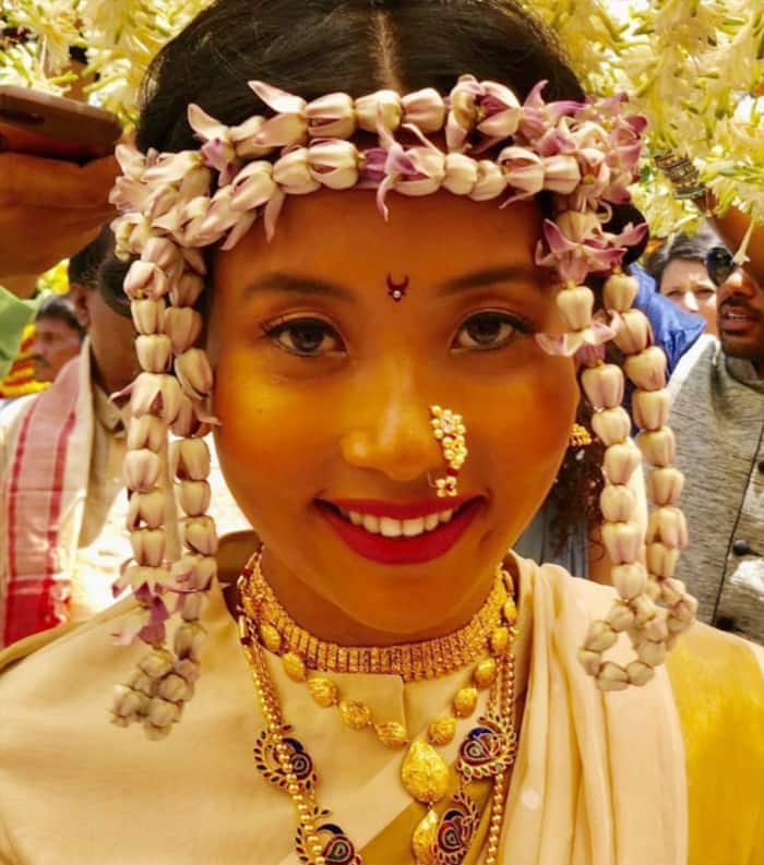 Ankita Konwar   s breath taking picture as Assamese bride