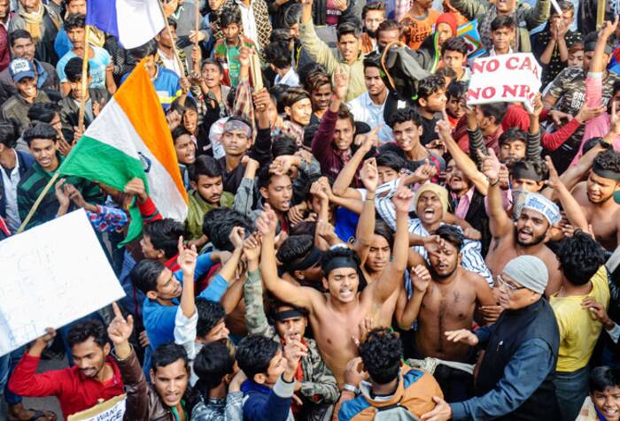 Anti CAA Protesters in Bihar s Muzaffarpur 