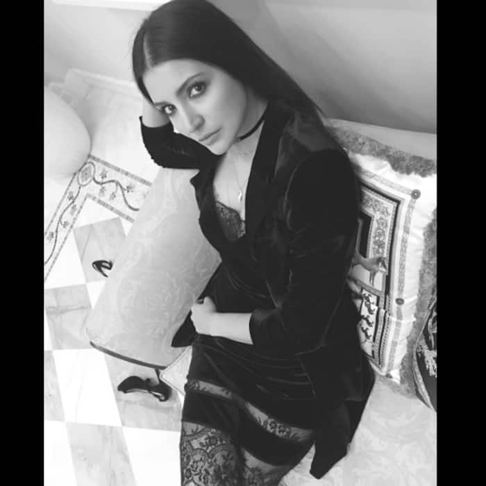 Anushka Sharma poses for black hot picture