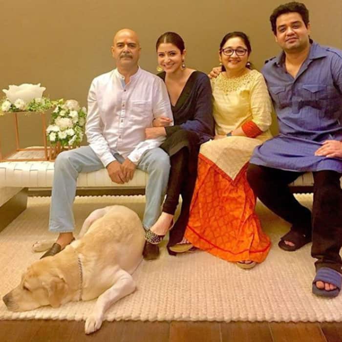 Anushka Sharma shares a picture with her family on the occasion of Diwali