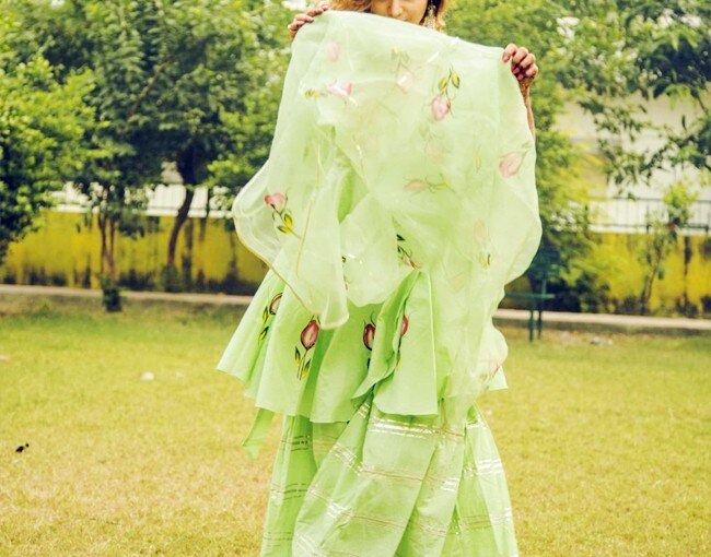 Arti Singh is a Breath of Fresh in a 