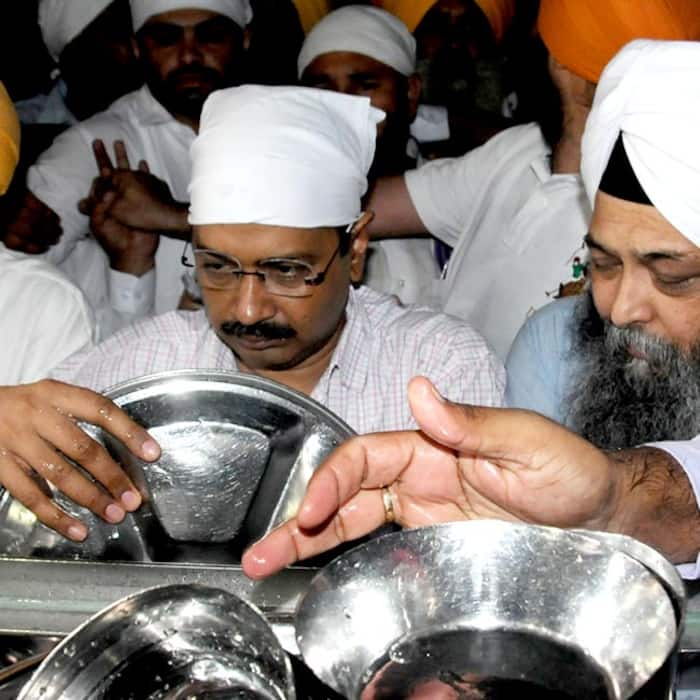 Arvind Kejriwal performs sewa, cleans utensils at Golden Temple, Amritsar