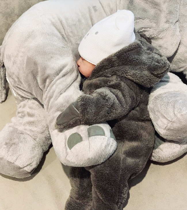 Asad Gives Tough Competition To Taimur Ali Khan