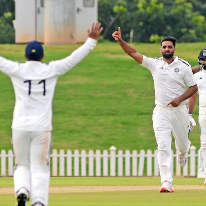 Auqib Nabi also picked up 3 wickets with the ball