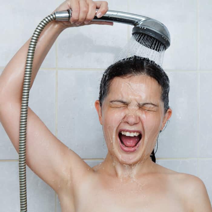 Winter Special Here are some tips to prevent joint pain during winters