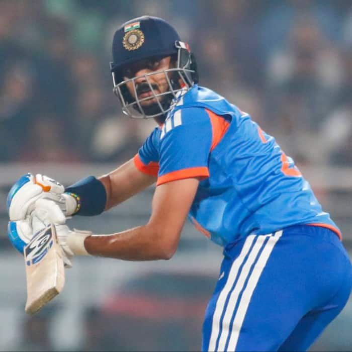 Axar Patel s stat in Jadeja s absence