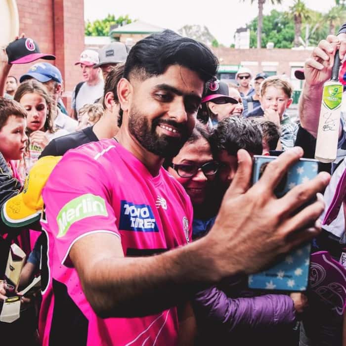 Babar Azam was signed up for  425000 Australian by Sydney Sixers
