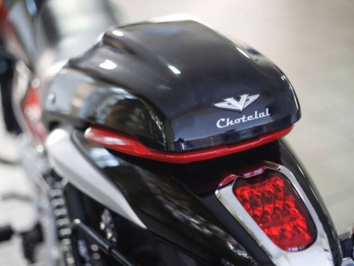 Aamir Khan buys brand new customized Bajaj V15