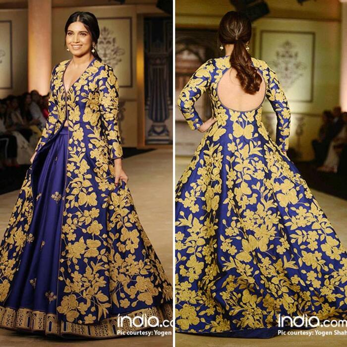 Bhumi Pednekar walking ramp for Reynu Tandon at FDCI ICW 2017