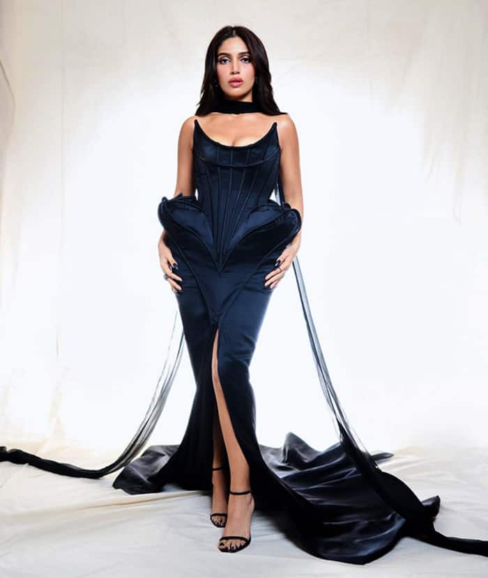 Bhumi Pednekar wears a bizarre-looking cushion gown at awards show