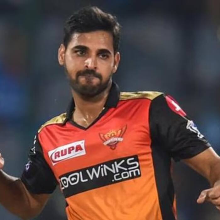 Bhuvneshwar Kumar  SRH    The Swing King