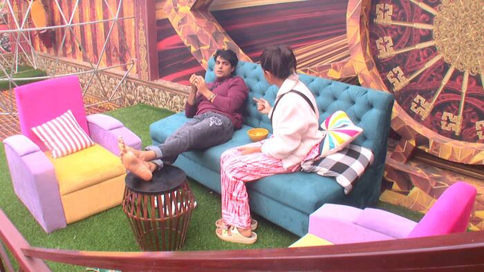 Bigg Boss 16  Sajid Khan Bashed For His Remarks On Tina Datta