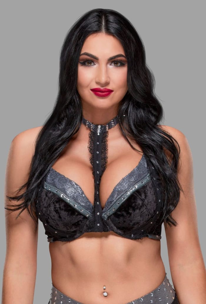 WWE Diva Billie Kay’s Hourglass Figure Is a Thing of Beauty