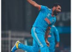 Mohammed Shami vs Jasprit Bumrah: Which Indian pacer had better stats after 89 ODIs