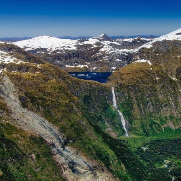 Browne Falls     836 m