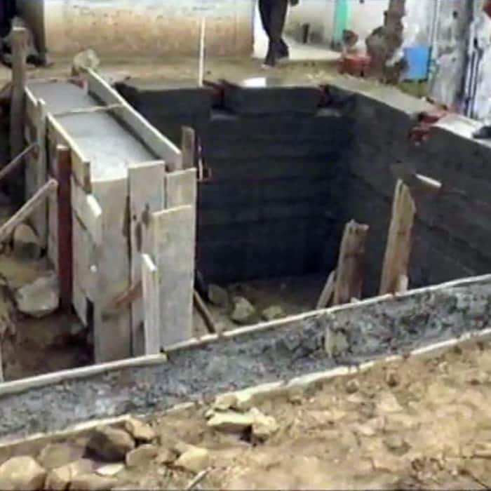 Bunkers being constructed in Rajouri area of Kashmir