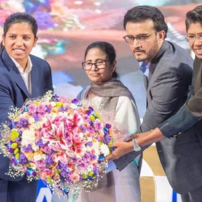 CAB honoured her for her contribution to India s maiden ICC Women s World Cup victory