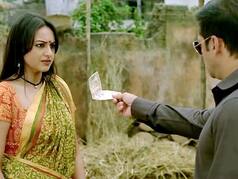 Salman Khan's Fans Celebrate a Decade of Dabangg on Twitter - Check Out The Best Posts