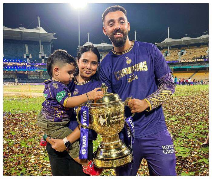 Chakravarthy s best bowling figures