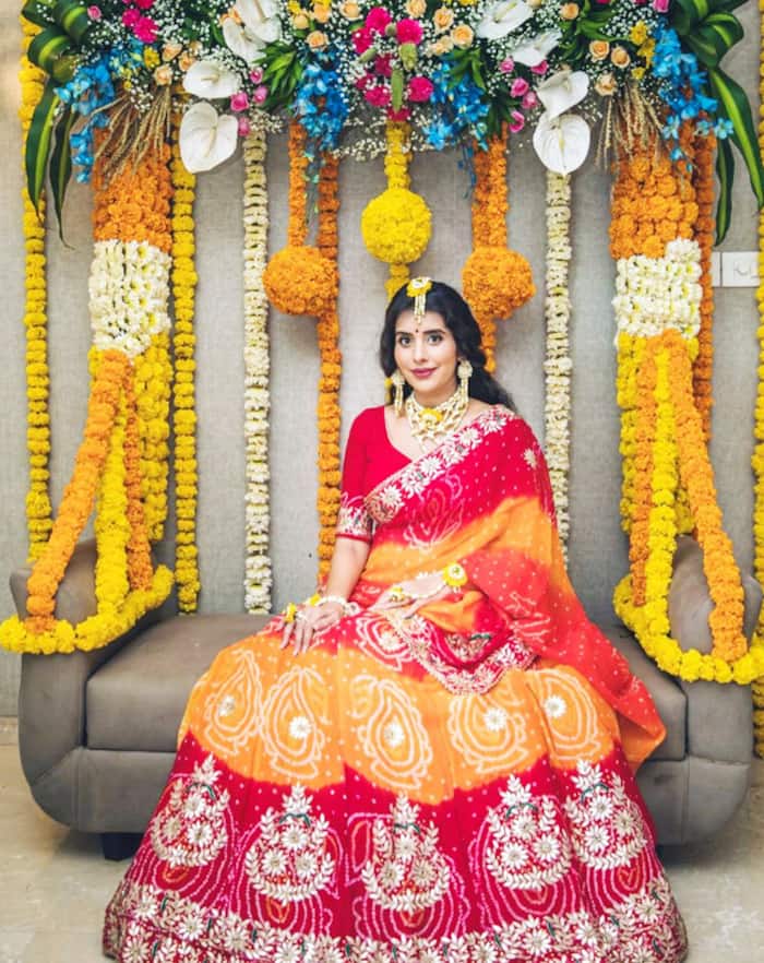 Charu Asopa-Rajeev Sen look so-in-love in these pictures from her baby shower