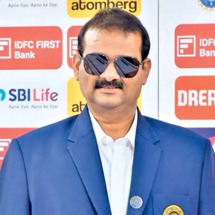 Former president Mohammad Azharuddin has called for disbandment of ...