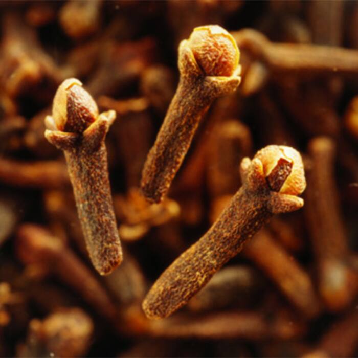 Amazing health benefits of clove oil