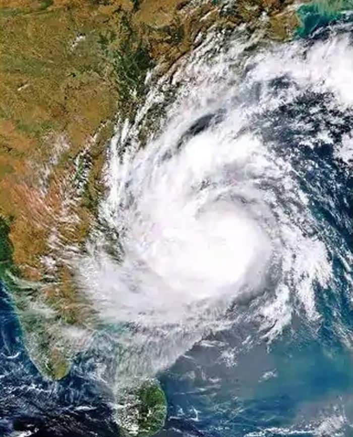 Cyclone Fani Currently 870 Km South-east of Chennai, May Intensify