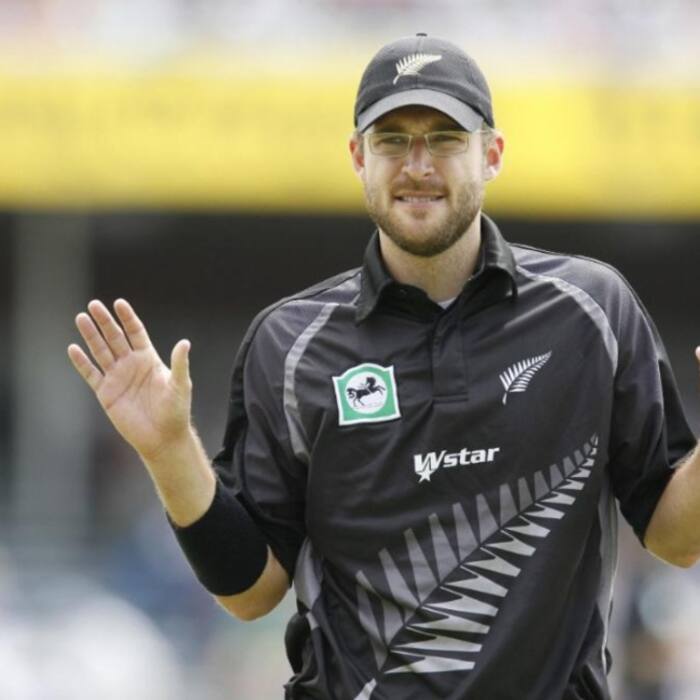 Daniel Vettori  New Zealand    9 Catches