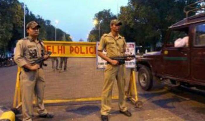 Delhi Man Poses as IPS Officer, Dupes Woman of Rs 1 Lakh, Held