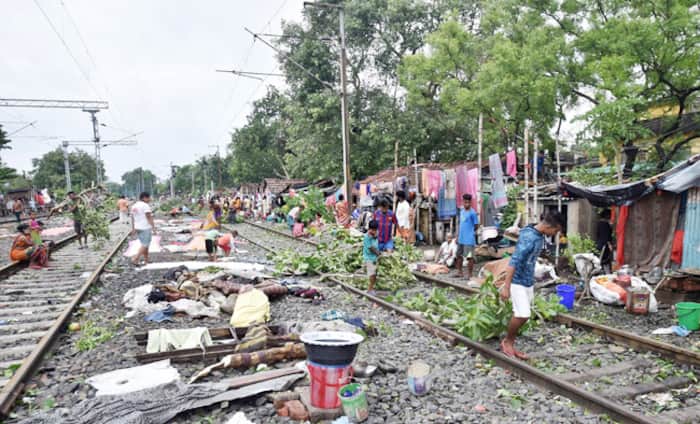Devastated State of Kolkata After Cyclone Amphan