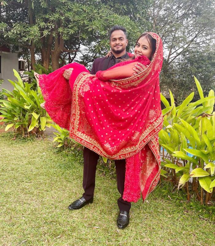 Devoleena Bhattacharjee and Shahnawaz Sheikh got married in Lonavala