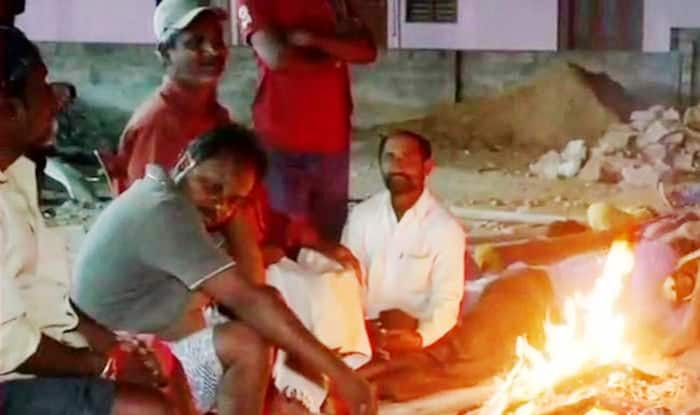 Dharwad Building Collapse: 15 Dead, 6 Trapped Under Debris; Locals Continue to Stay Near Site as Rescue Operations Continue For 4th Day