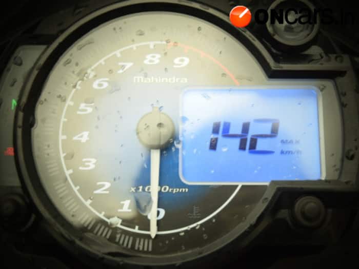 Digital-Analog Speedometer with Tachometer