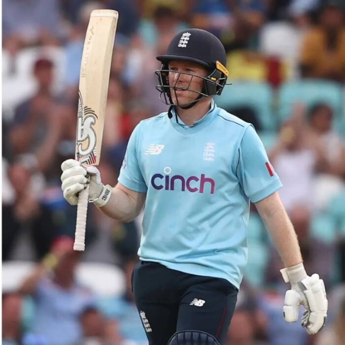 Eoin Morgan     40 Sixes in 40 Innings