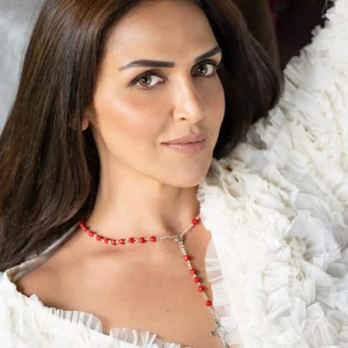 Esha loves to dance for fitness