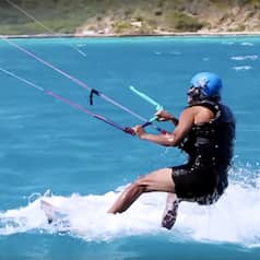 No President could holiday like ex President Barack Obama, see pics!