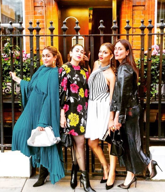 Fabulous four! Kareena, Karisma, Amrita and Natasha pose in style