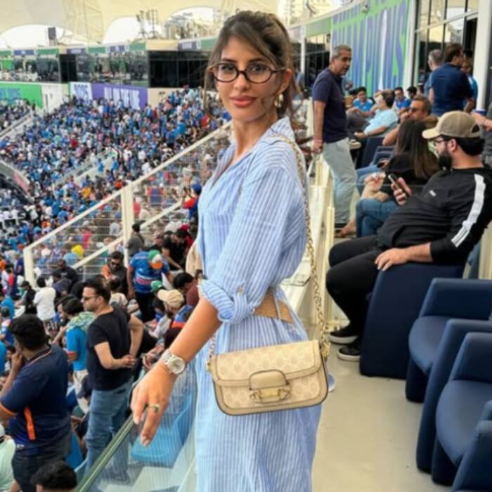 Fans Urge Jasmin to Propose to Pandya