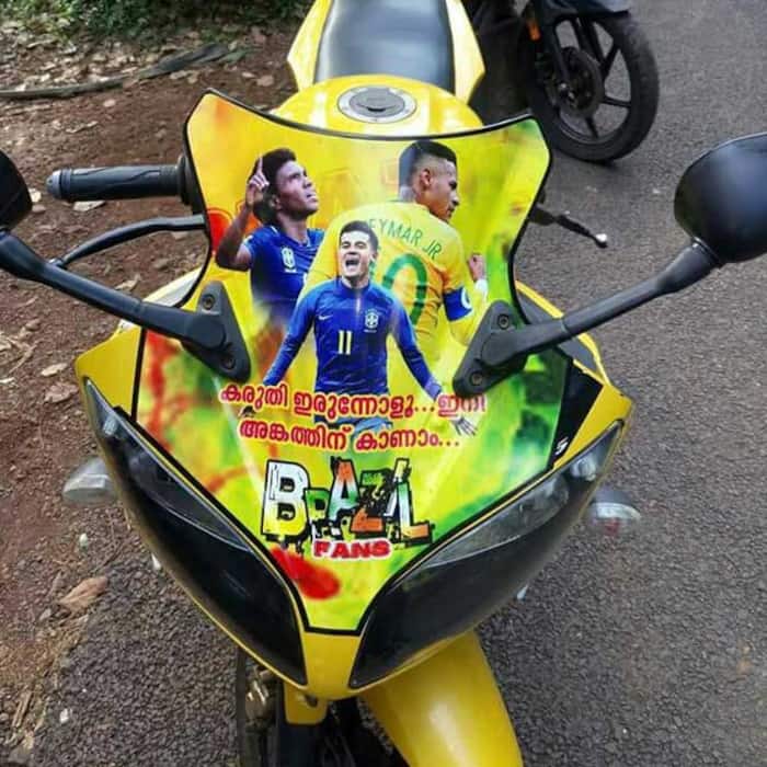 Football fans flaunt their creativity