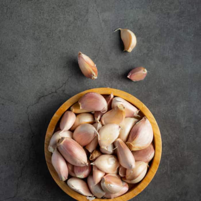 Garlic may help reduce cholesterol