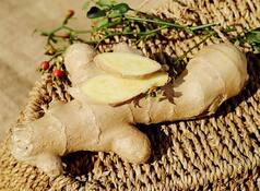 COVID-19 Pandemic: Add These Herbs And spices in Your Daily Diet For Healthier Lungs