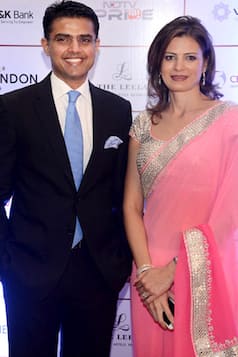 8 gorgeous wives of Indian Politicians