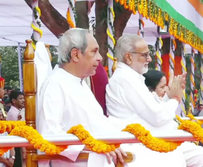 Governor Ganeshi Lal unfurls  the tri-colour in Odisha