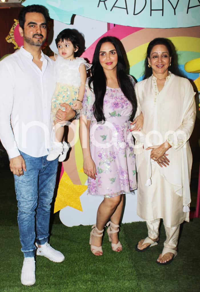 Grandmom Hema Malini at Her Grand daughter s Birthday Celebration