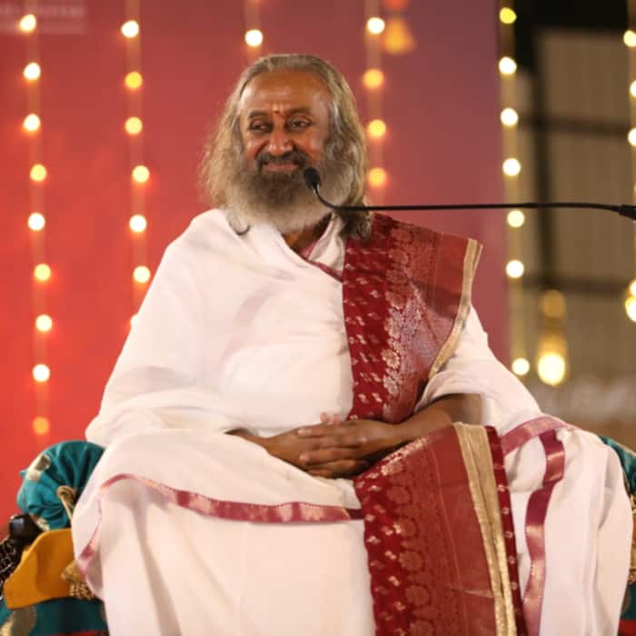Gurudev Sri Sri Ravi Shankar on overcoming fear