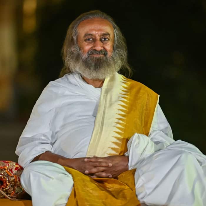 Gurudev Sri Sri Ravi Shankar on overcoming fear