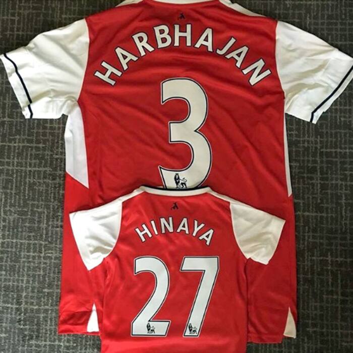 Harbhajan Singh gets a customized jersey for his new daughter baby Hinaya